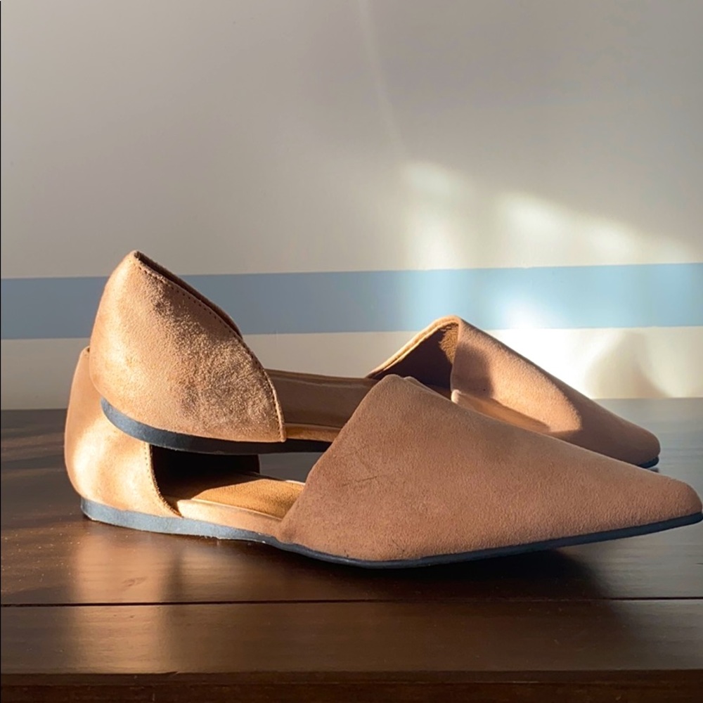Forever 21 Pointer Blush Flats